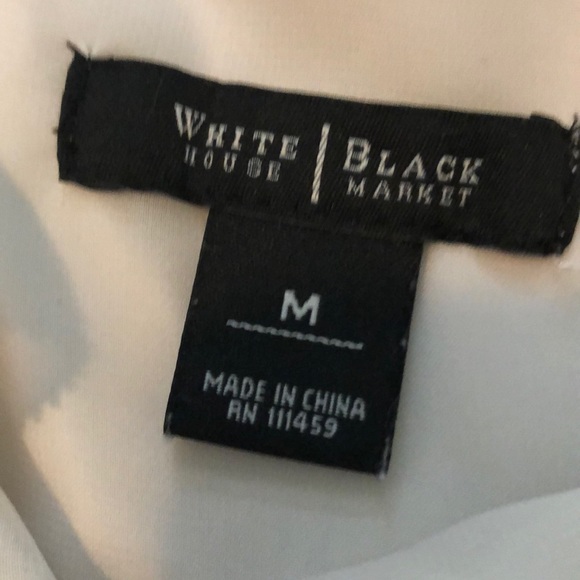 White House/Black Market - 100% Silk Blouse - Picture 2 of 8